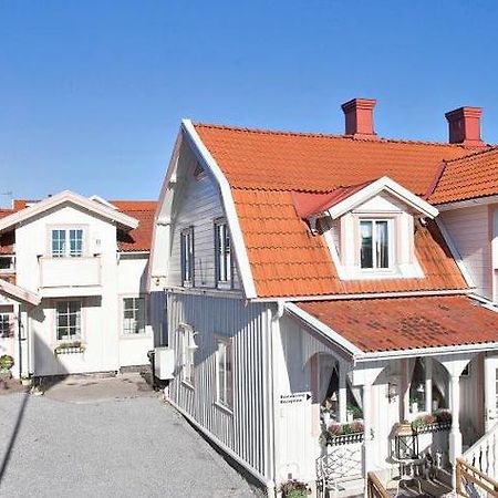 Hotell & Restaurant Solliden Stenungsund Buitenkant foto